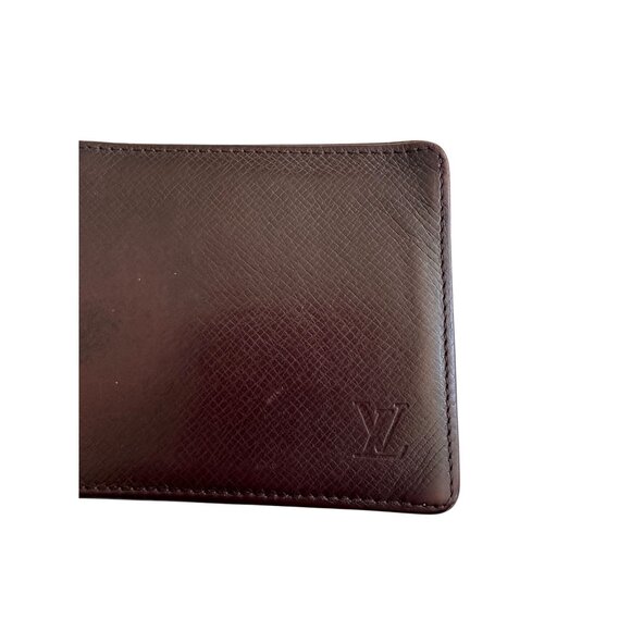 LOUIS VUITTON Men’s Brown Leather BiFold Wallet - Picture 2 of 7